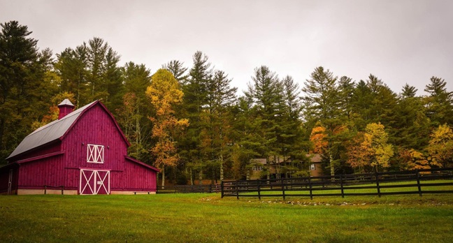 The pros and cons of buying acreage