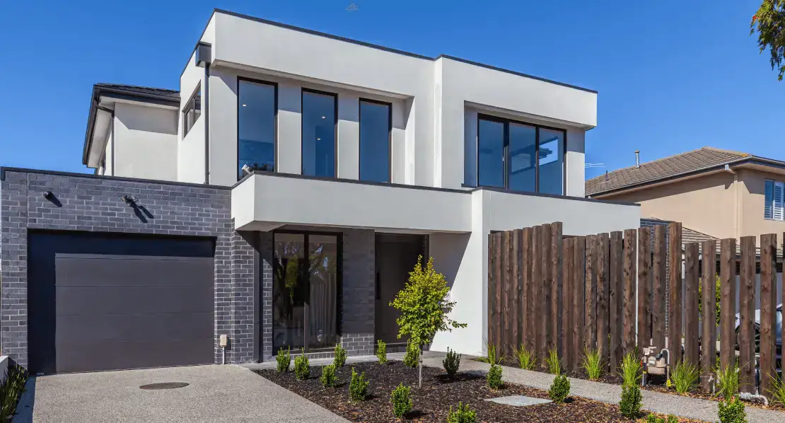 loans.com.au backs property investors