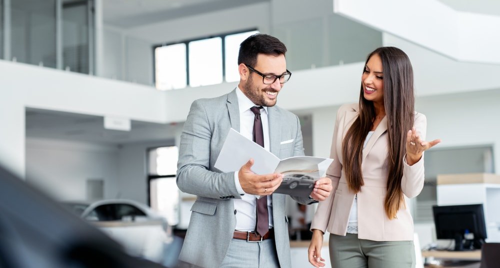 What’s the difference between a car loan and dealer finance?