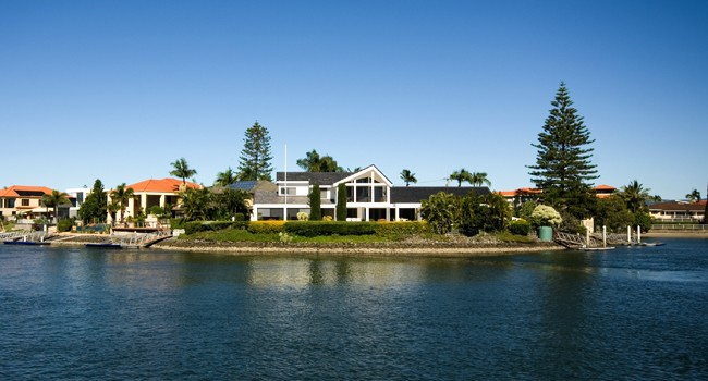 image for What to consider before buying waterfront property