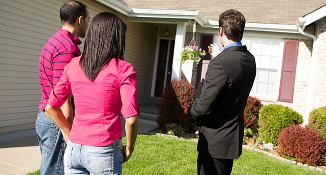 How to negotiate buying a house the right way